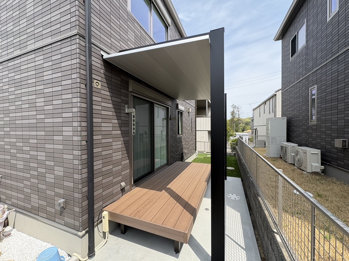 ハイグレードテラス屋根の設置で住空間全体がオシャレに！ 画像