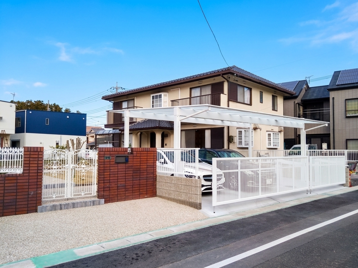 クローズスタイルのエクステリアにリ・ガーデン！ 画像