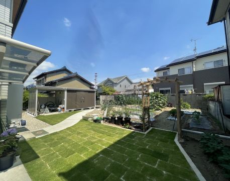土いじりを満喫できる広々ガーデン　リフォーム事例紹介 アイキャッチ画像