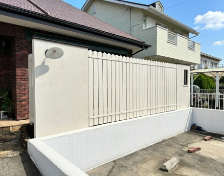 お洒落フェンスとデザインウォールで雰囲気が一変！ アイキャッチ画像